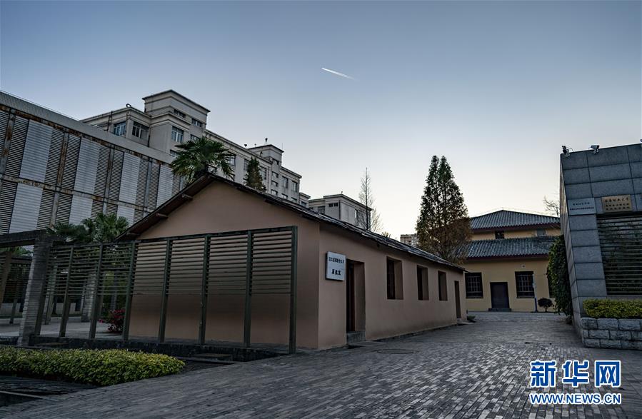 （圖文互動(dòng)）（9）跨越發(fā)展起宏圖 信心滿(mǎn)懷著華章&mdash;&mdash;習(xí)近平總書(shū)記考察云南回訪記