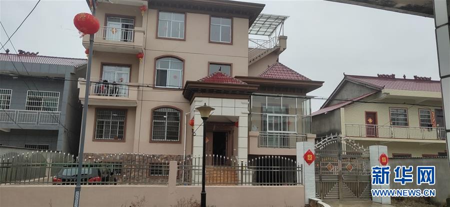 （聚焦疫情防控&middot;圖文互動(dòng)）（1）從武漢返鄉(xiāng)的一家人：&ldquo;鄰里情割不斷，自行隔離是義務(wù)&rdquo;