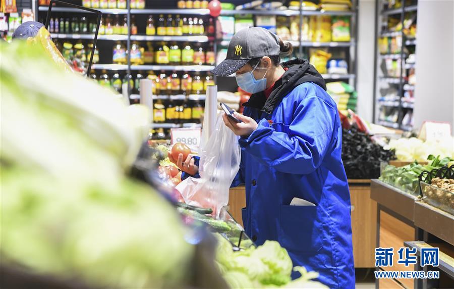 （聚焦疫情防控&middot;圖文互動）（4）&ldquo;排查越嚴(yán)密，群眾越安心&rdquo;&mdash;&mdash;重慶日均組織40多萬人有序排查疫情