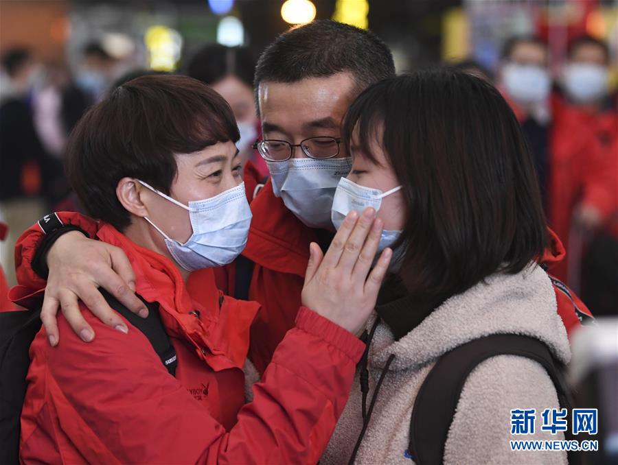 （聚焦疫情防控&middot;對(duì)口支援19省份在奮戰(zhàn)&middot;圖文互動(dòng)）（3）&ldquo;當(dāng)我們摘下口罩，看到彼此勝利的微笑&rdquo;&mdash;&mdash;重慶對(duì)口支援孝感市抗擊疫情紀(jì)實(shí)