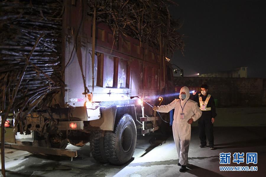 （圖文互動(dòng)）（7）&ldquo;早一天復(fù)工，損失就少一點(diǎn)&rdquo;&mdash;&mdash;廣西以精準(zhǔn)防控推動(dòng)復(fù)工復(fù)產(chǎn)一線見聞