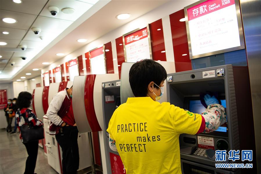 （XHDW&middot;圖文互動(dòng)）（3）澳門疫情防控工作初見(jiàn)成效 經(jīng)濟(jì)社會(huì)秩序逐漸恢復(fù)