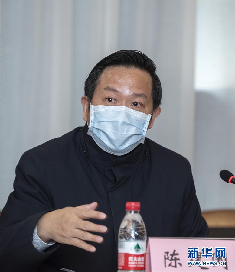 （聚焦疫情防控&middot;圖文互動(dòng)）（2）急防控所急，沖鋒勇向前&mdash;&mdash;華中科技大學(xué)以科研攻關(guān)推動(dòng)疫情防控救治觀察