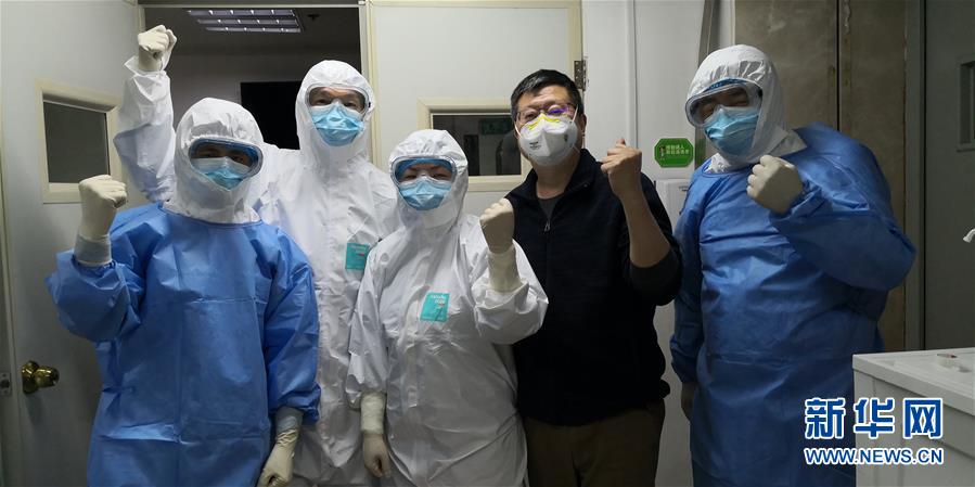 (在習(xí)近平新時代中國特色社會主義思想指引下——新時代新作為新篇章·習(xí)近平總書記關(guān)切事·圖文互動)(4)高擎利劍驅(qū)疫魔——科研攻關(guān)助力湖北戰(zhàn)“疫”記