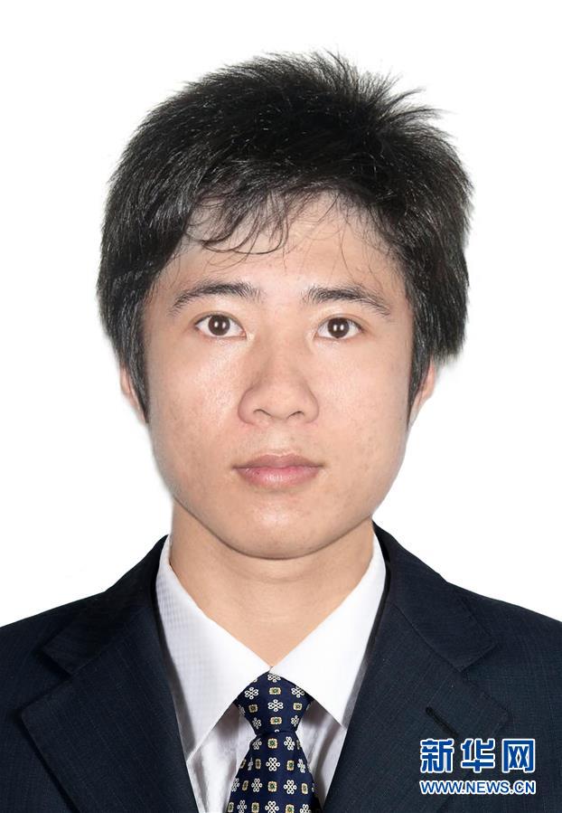 (一線抗疫群英譜·圖文互動(dòng))(2)楊波:生命定格在摯愛(ài)的崗位上