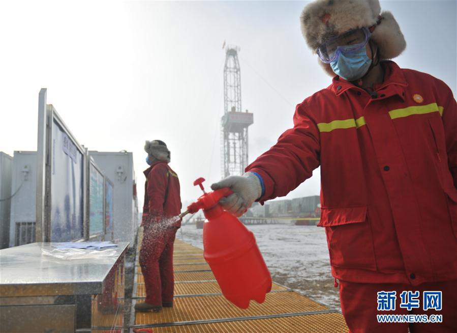 （圖文互動(dòng)）（1）大慶油田：一手抓防疫，一手抓生產(chǎn)