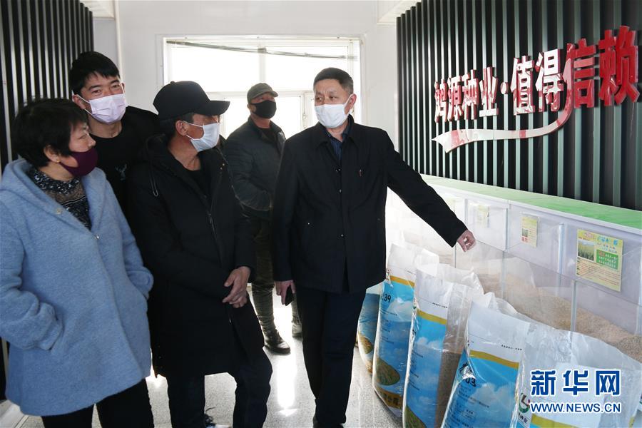 （新華全媒頭條&middot;圖文互動）（1）特殊時(shí)期，他們這樣履職&mdash;&mdash;全國人大代表這個春天在行動