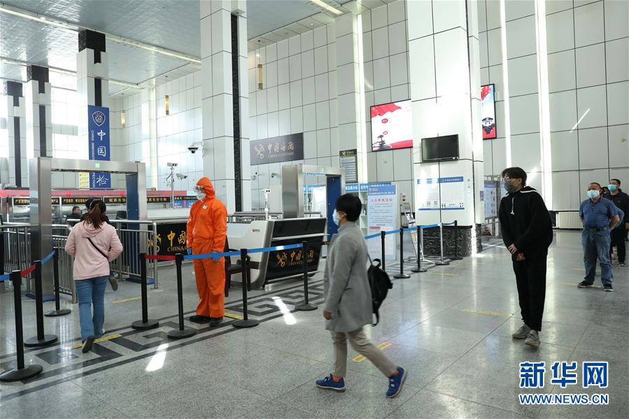 （聚焦疫情防控&middot;圖文互動(dòng)）（3）中哈霍爾果斯國際邊境合作中心中方區(qū)域恢復(fù)運(yùn)營