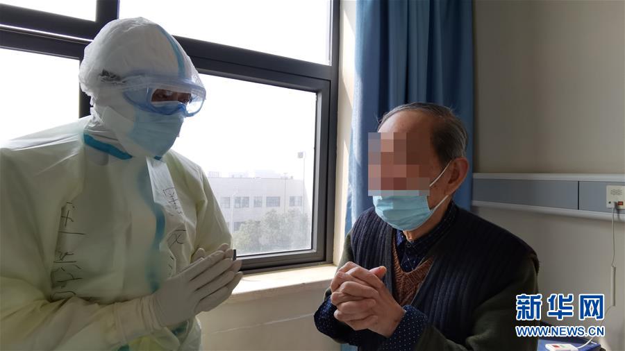 （聚焦疫情防控&middot;圖文互動）（1）重癥醫(yī)生王洪亮：&ldquo;沖在前，守到底&rdquo;