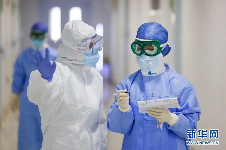 （新華全媒頭條&middot;圖文互動）（3）最美逆行者，武漢永遠記得你！&mdash;&mdash;首批援鄂醫(yī)療隊返程紀實