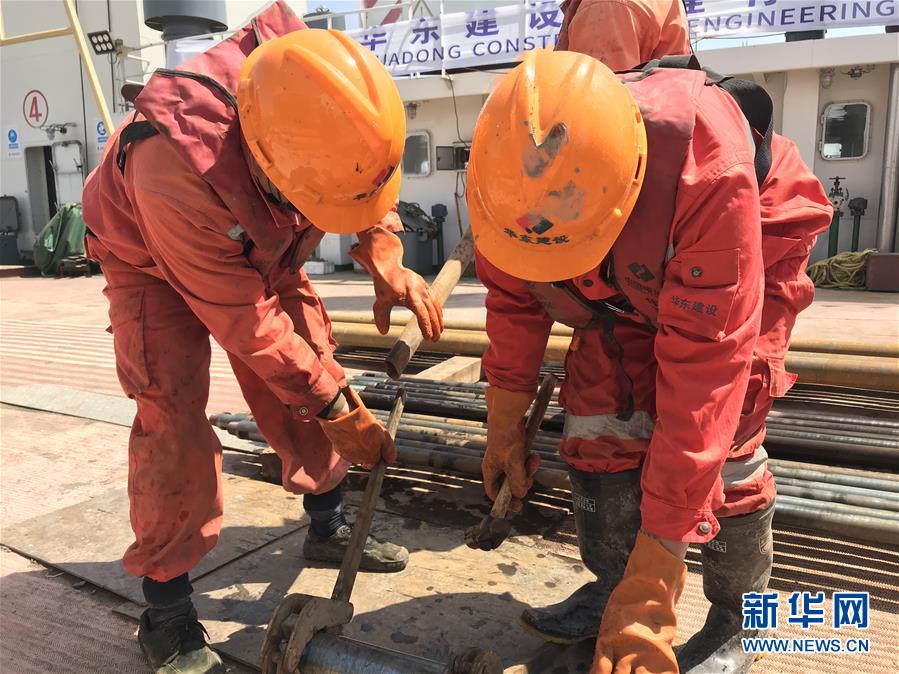 （圖文互動(dòng)）（3）特寫(xiě)：海底高鐵&ldquo;探路人&rdquo;