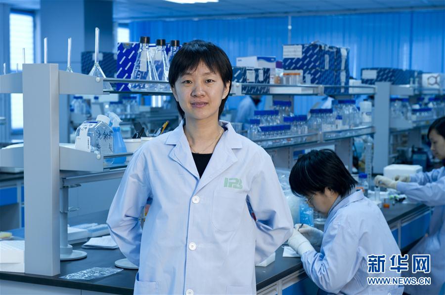 （習(xí)近平致敬的戰(zhàn)&ldquo;疫&rdquo;英雄&middot;科技工作者篇&middot;圖文互動(dòng)）（1）他們，爭(zhēng)分奪秒與病魔較量