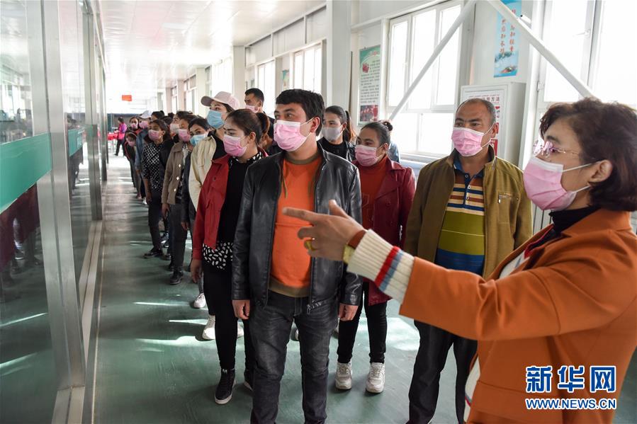 （決戰(zhàn)決勝脫貧攻堅(jiān)&middot;圖文互動(dòng)）（1）決戰(zhàn)昆侖&mdash;&mdash;新疆聚焦10個(gè)未摘帽縣展開(kāi)深度貧困攻堅(jiān)戰(zhàn) 