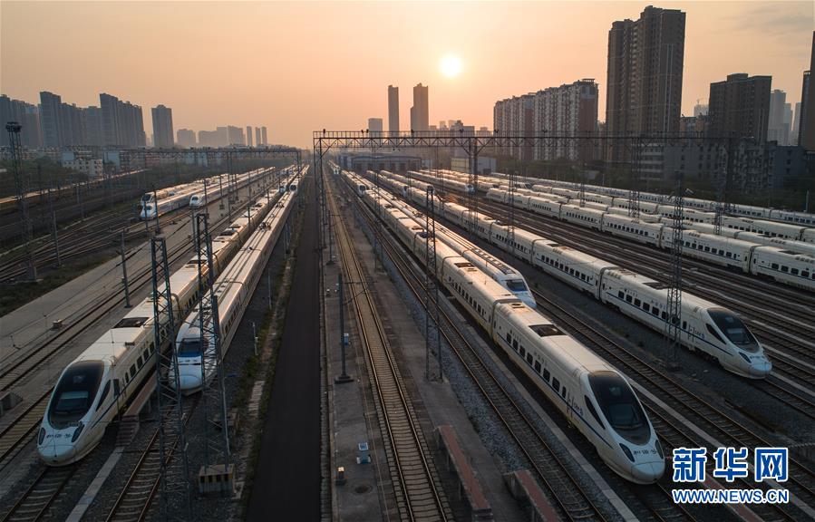 （新華全媒頭條&middot;圖文互動(dòng)）（6）武漢重啟，不負(fù)春天&mdash;&mdash;寫在武漢&ldquo;解封&rdquo;之際