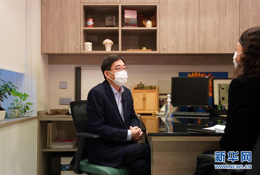 （香港故事&middot;圖文互動）（1）從&ldquo;非典&rdquo;到新冠，一位香港醫(yī)生親歷的兩次抗疫