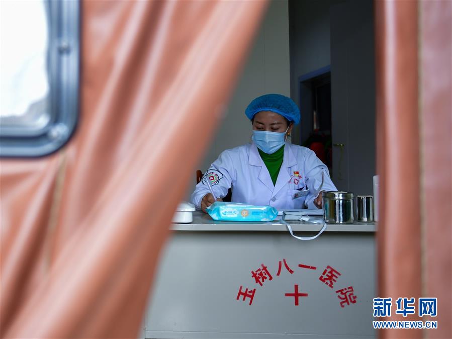 （新華全媒頭條&middot;圖文互動(dòng)）（1）三江之源見(jiàn)證中國(guó)奇跡&mdash;&mdash;寫(xiě)在玉樹(shù)地震10周年之際