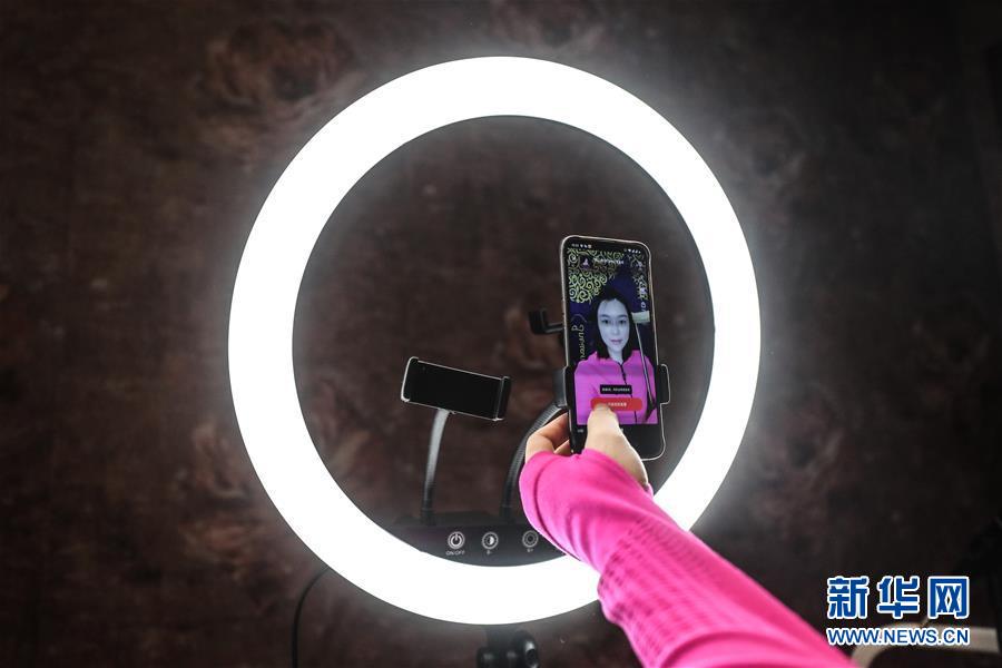 （在習近平新時代中國特色社會主義思想指引下&mdash;&mdash;新時代新作為新篇章&middot;習近平總書記關切事&middot;圖文互動）（3）打開生活的正確方式：更衛(wèi)生、更健康！