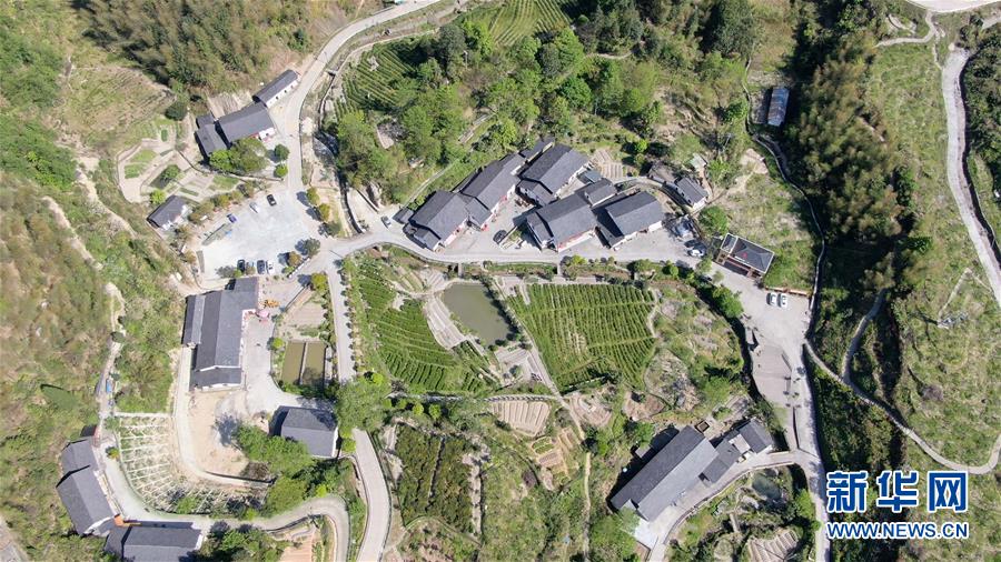 (新華全媒頭條·圖文互動)(1)歷史坐標見證初心使命——寫在江西革命老區(qū)貧困縣全部摘帽之際