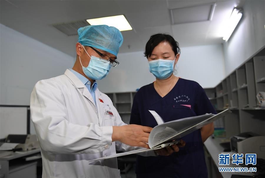 （一線抗疫群英譜&middot;圖文互動(dòng)）（8）張正良：&ldquo;我們完成了自己的使命&rdquo; 