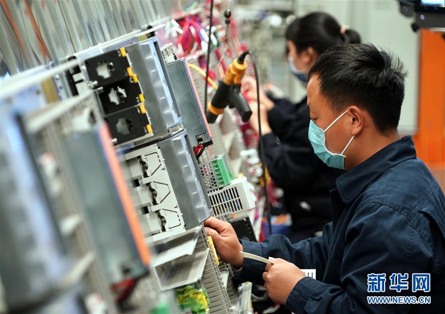 (來自一線的調(diào)查報(bào)告·圖文互動(dòng))(3)搶出一個(gè)身位謀發(fā)展——河南許昌經(jīng)濟(jì)復(fù)蘇見聞