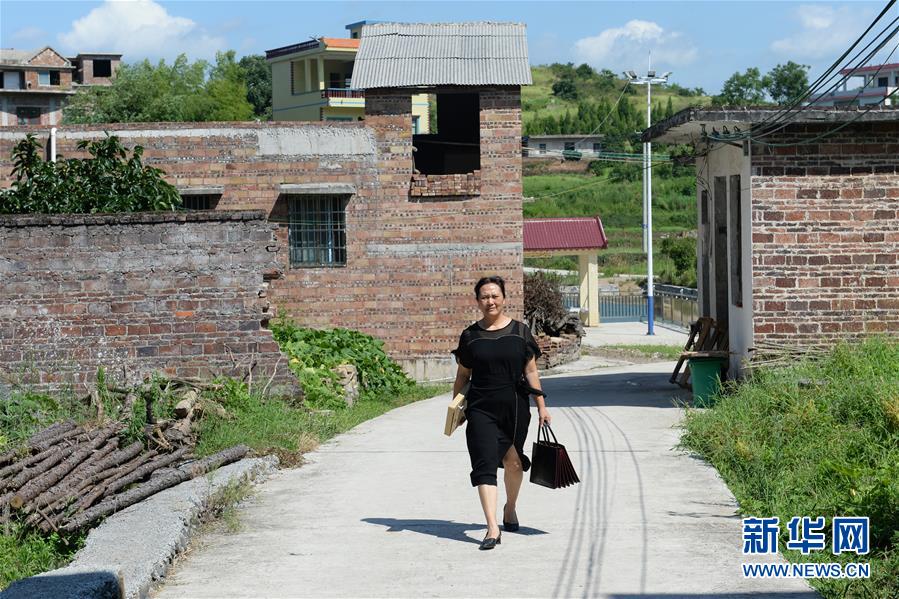 （圖文互動）（2）湘南深山，堅守扶貧一線的黨員之家