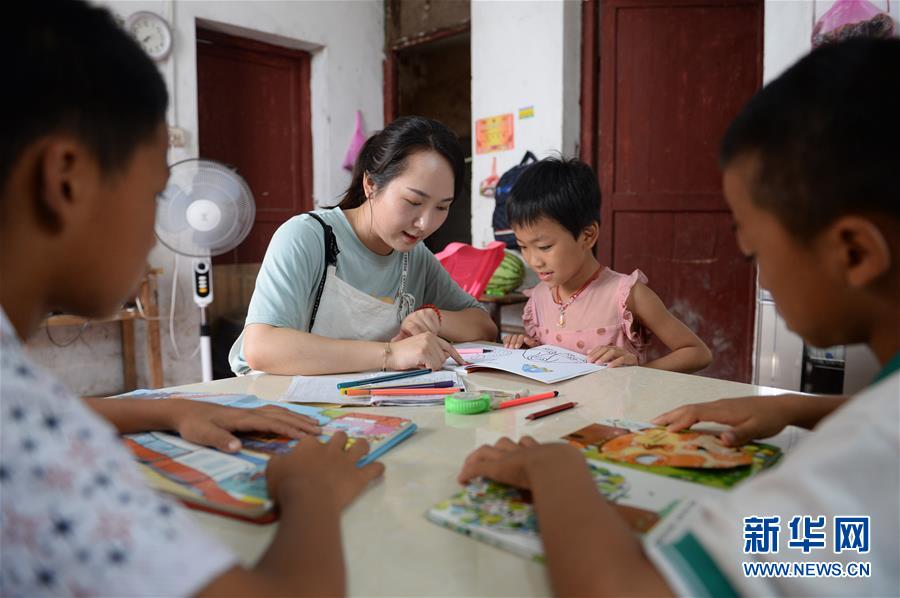 （圖文互動）（3）湘南深山，堅守扶貧一線的黨員之家