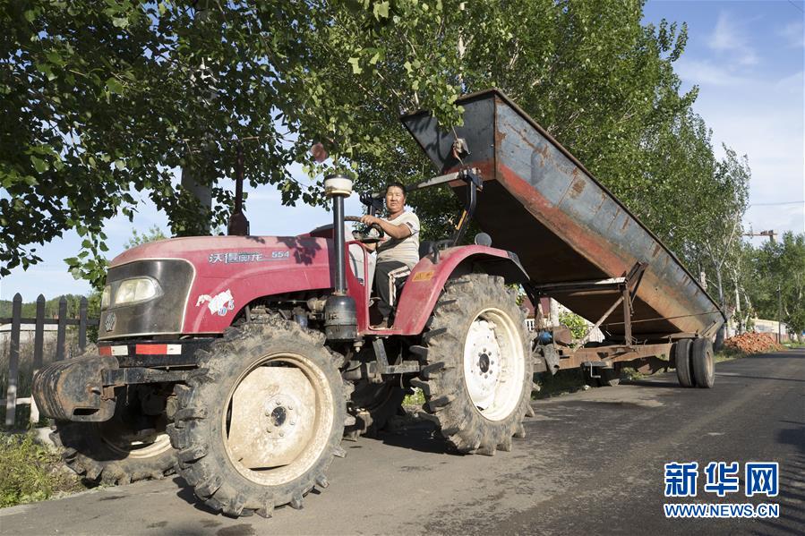 （新華全媒頭條&middot;走向我們的小康生活&middot;圖文互動(dòng)）（4）迎著東升的紅日&mdash;&mdash;走向小康之路的赫哲族