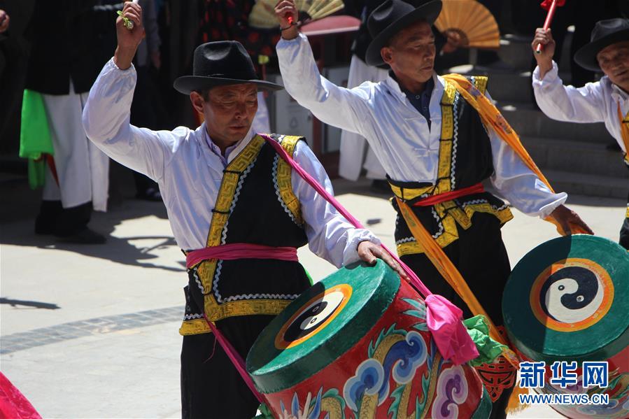 （圖文互動）（3）高原追夢人守護(hù)非遺&ldquo;活化石&rdquo;