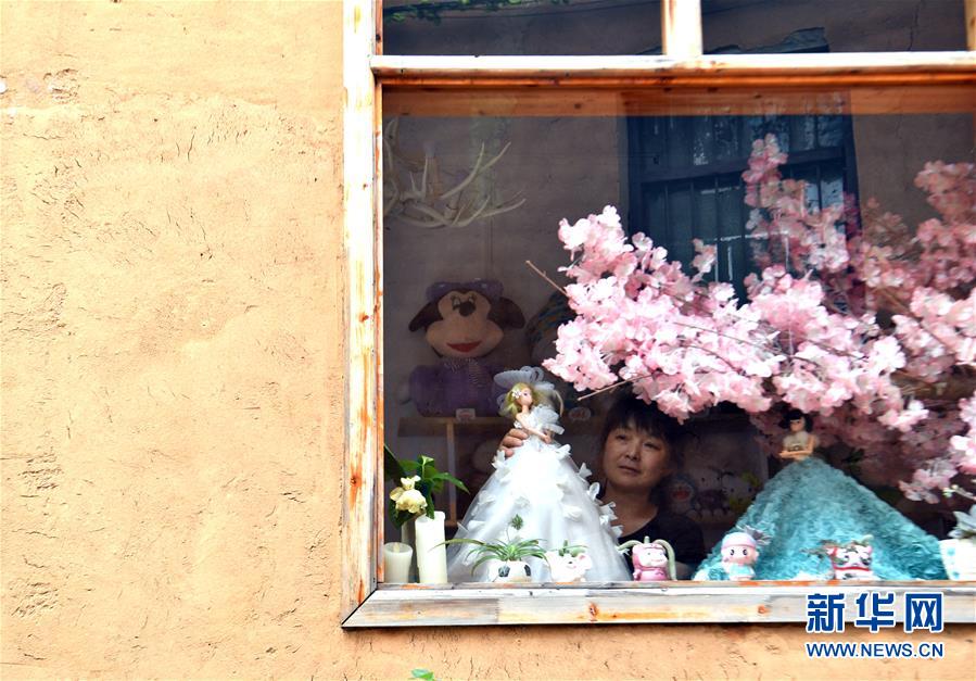 （新華全媒頭條&middot;走向我們的小康生活&middot;圖文互動(dòng)）（9）大山深處有&ldquo;新家&rdquo;&mdash;&mdash;大別山村繪出現(xiàn)代版&ldquo;富春山居圖&rdquo;