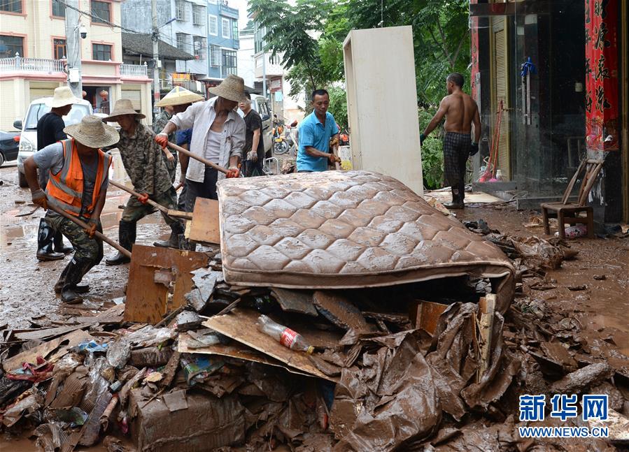 (新華全媒頭條·圖文互動)(6)為了人民群眾生命財產(chǎn)安全——聚焦關(guān)鍵時期全國防汛抗洪工作