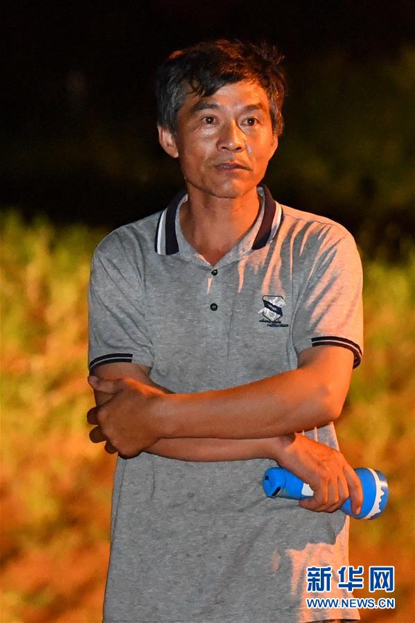 （防汛抗洪&middot;圖文互動(dòng)）（3）&ldquo;保衛(wèi)家園，誰(shuí)都不能是旁觀者&rdquo;&mdash;&mdash;夜訪洞庭湖大堤防汛一線