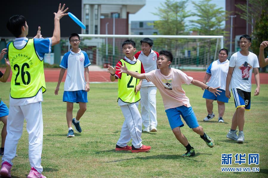 （走向我們的小康生活&middot;圖文互動(dòng)）（3）從&ldquo;民生之盼&rdquo;到&ldquo;民生之變&rdquo;&mdash;&mdash;海南瞄準(zhǔn)&ldquo;痛點(diǎn)&rdquo;發(fā)力建設(shè)幸福家園