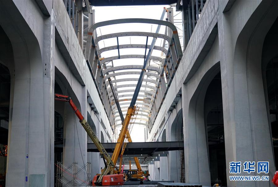 (新華全媒頭條·圖文互動)(17)“1毫米”之內(nèi)的智慧與引領(lǐng)——寫在智能高鐵京雄城際全線軌道貫通之際