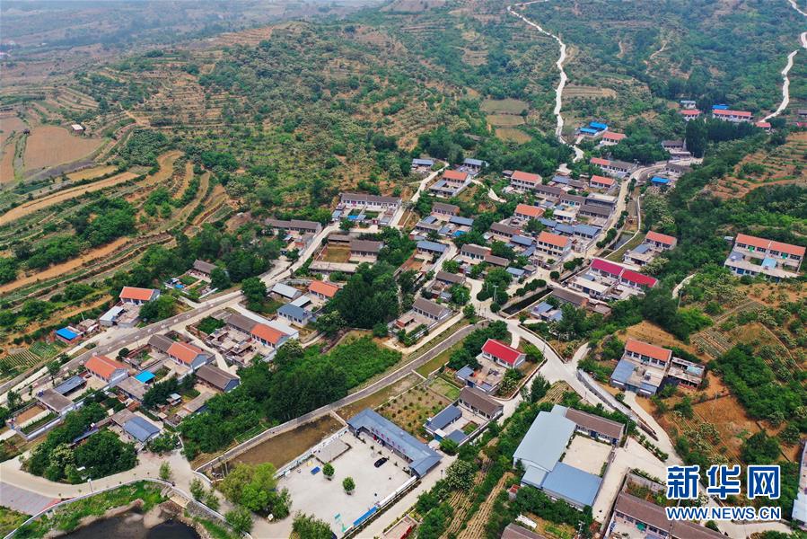 (走向我們的小康生活·圖文互動)(5)小山村辦起“騎行俱樂部”——鄉(xiāng)村變富變美帶來的新鮮事