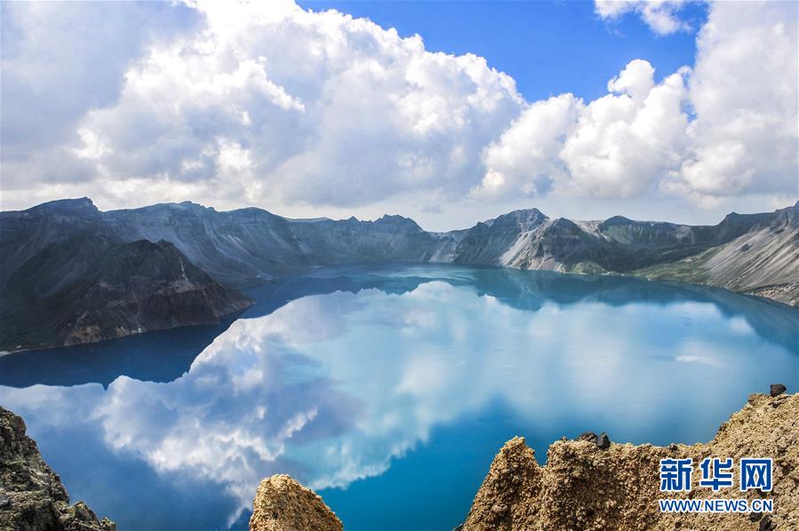 （新華全媒頭條&middot;走向我們的小康生活&middot;圖文互動(dòng)）（9）黑土地上是我家&mdash;&mdash;在吉林，一瞥中國(guó)東北鄉(xiāng)村美麗未來(lái)