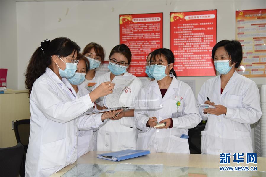 (圖文互動)(2)醫(yī)療服務“不打烊”——國慶假期醫(yī)院走訪見聞