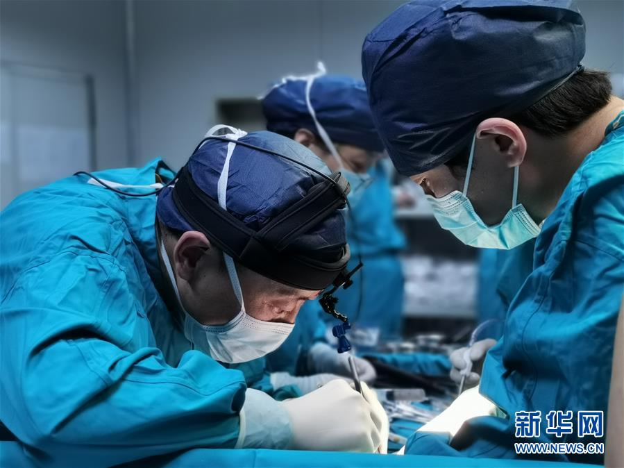 （在習(xí)近平強軍思想指引下&middot;我們在戰(zhàn)位報告&middot;圖文互動）（1）&ldquo;火神山&rdquo;答卷：現(xiàn)代衛(wèi)勤向戰(zhàn)而生