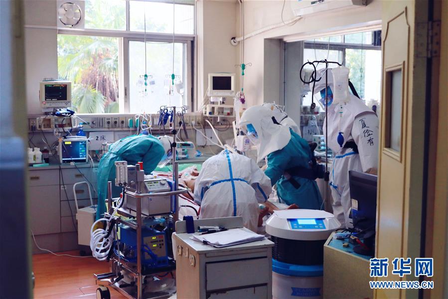 （在習(xí)近平強軍思想指引下&middot;我們在戰(zhàn)位報告&middot;圖文互動）（4）&ldquo;火神山&rdquo;答卷：現(xiàn)代衛(wèi)勤向戰(zhàn)而生