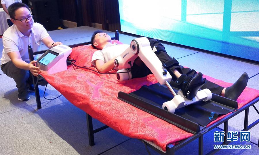 （深圳特區(qū)40年&middot;圖文互動(dòng)）（2）從&ldquo;吸附器&rdquo;到&ldquo;發(fā)動(dòng)機(jī)&rdquo;&mdash;&mdash;深圳厚植創(chuàng)新發(fā)展新優(yōu)勢(shì)