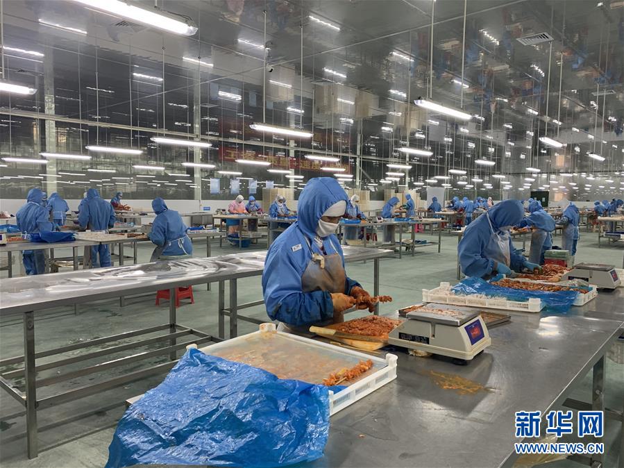 （圖文互動(dòng)）搬出來的幸福生活&mdash;&mdash;桂西一易地扶貧搬遷安置點(diǎn)見聞