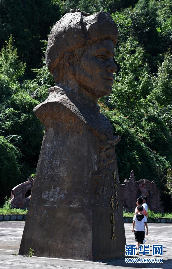 （決戰(zhàn)決勝脫貧攻堅(jiān)&middot;圖文互動）（2）&ldquo;堵槍眼&rdquo;的脫貧戰(zhàn)怎么打？&mdash;&mdash;繼光村見聞