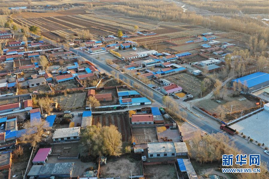 （全面建成小康社會&ldquo;百城千縣萬村&rdquo;調研行&middot;圖文互動）（2）互助互利，小甘薯帶來甜蜜日子&mdash;&mdash;內蒙古奈曼旗互利村闖出產業(yè)致富之路