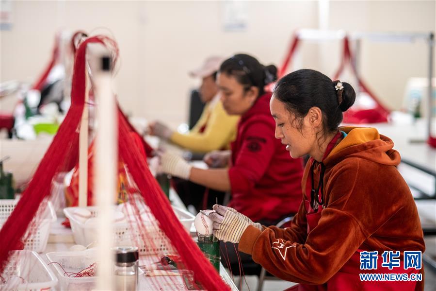 (新華全媒頭條·圖文互動)(5)地球褶皺里的“中國奇跡”——“極貧之地”云南怒江州脫貧紀(jì)實(shí)