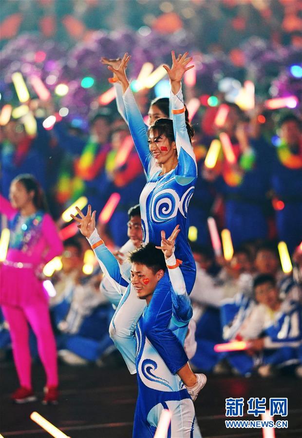 （新華視界&middot;國慶70周年&middot;聯(lián)歡活動(dòng)）慶祝中華人民共和國成立70周年聯(lián)歡活動(dòng)在京舉行