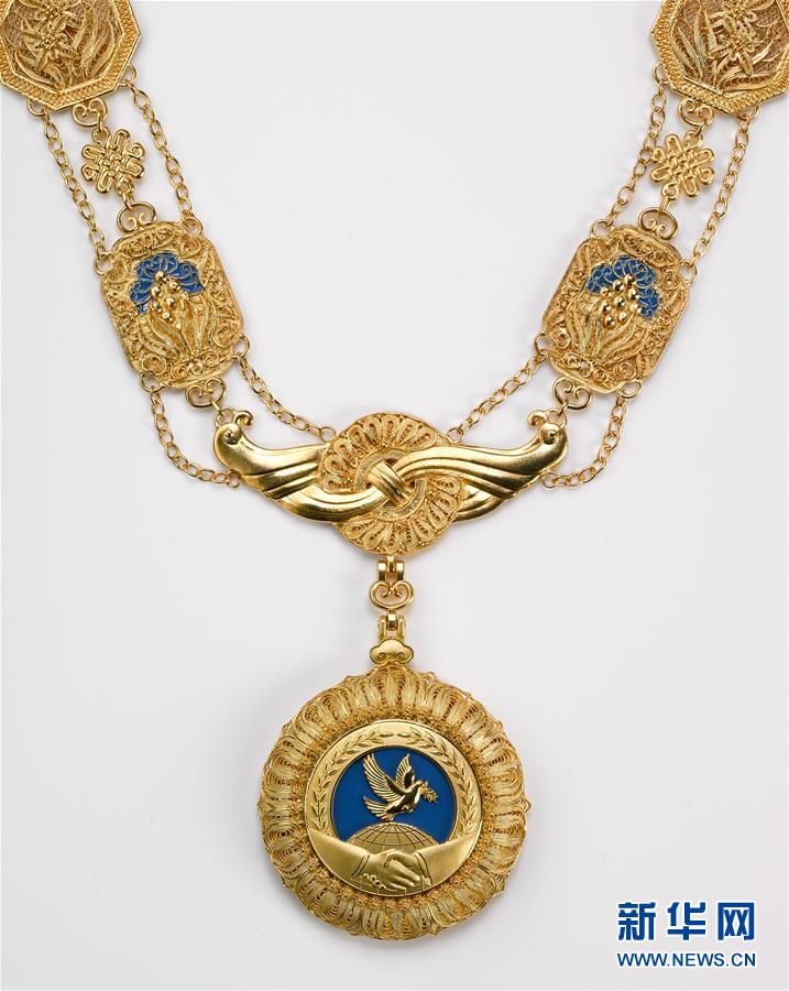 (時(shí)政)(3)中華人民共和國國家勛章和國家榮譽(yù)稱號(hào)頒授儀式將隆重舉行