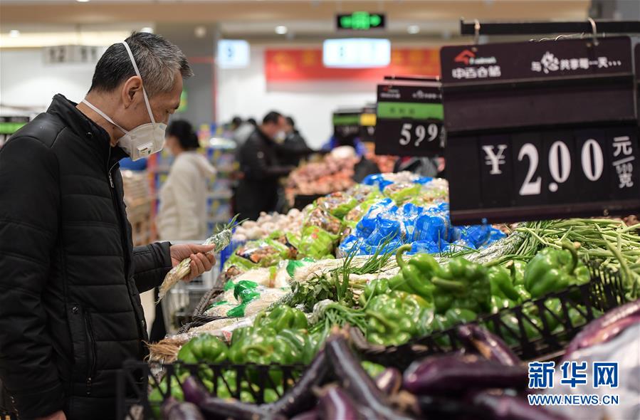 (在習(xí)近平新時代中國特色社會主義思想指引下——新時代新作為新篇章·習(xí)近平總書記關(guān)切事·圖文互動)(6)“菜籃子”里的力量——全國各地努力做好保障和改善民生工作在行動