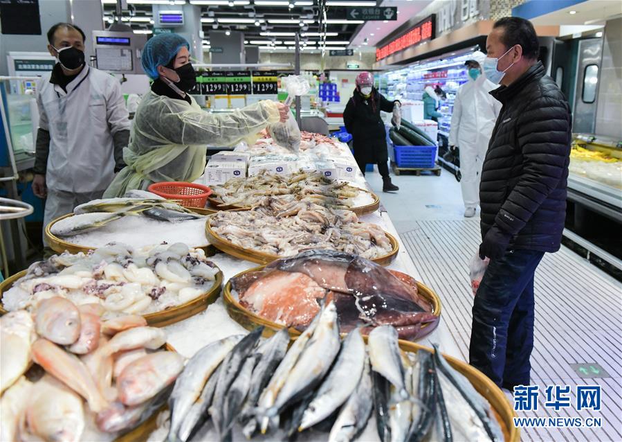 (在習(xí)近平新時代中國特色社會主義思想指引下——新時代新作為新篇章·習(xí)近平總書記關(guān)切事·圖文互動)(7)“菜籃子”里的力量——全國各地努力做好保障和改善民生工作在行動