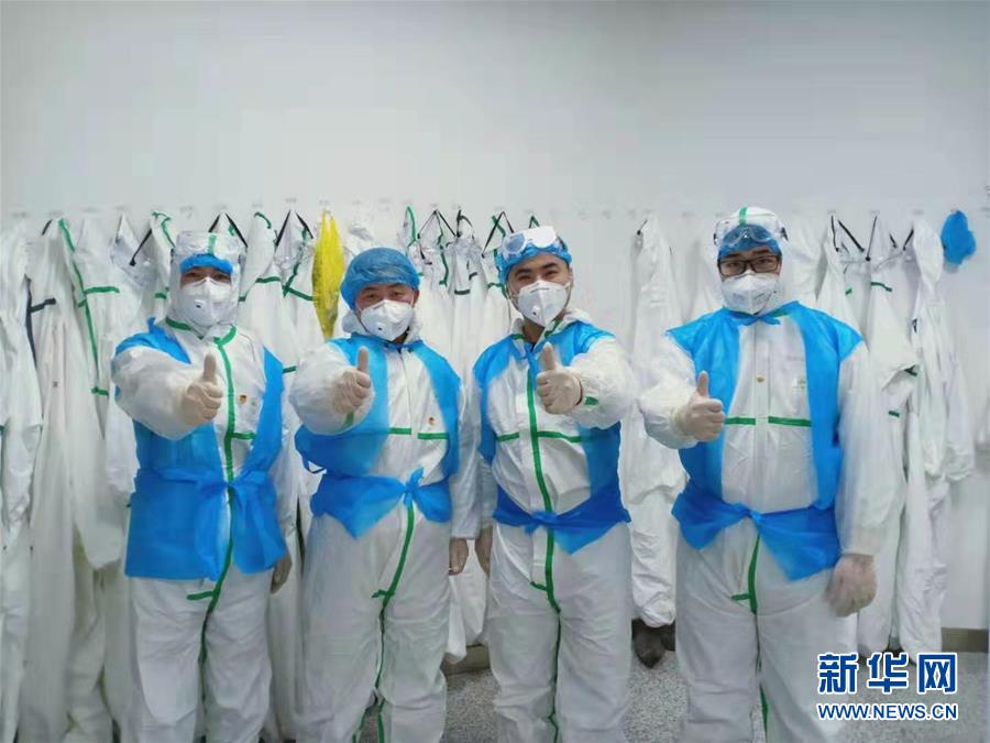 （習(xí)近平致敬的戰(zhàn)&ldquo;疫&rdquo;英雄&middot;志愿者篇&middot;圖文互動）（2）他們，微光成炬照征程