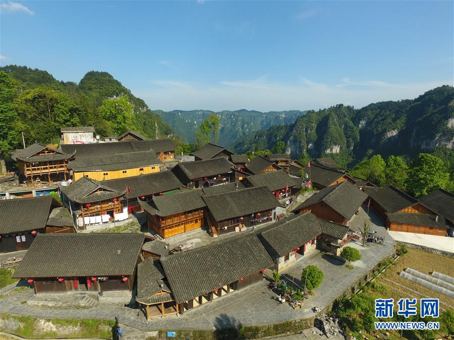 （新華全媒頭條&middot;圖文互動）（6）初夏，循著總書記的腳步探訪產(chǎn)業(yè)扶貧新事