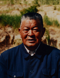 尕布龍語錄：權(quán)力來自百姓，只能服務(wù)于百姓